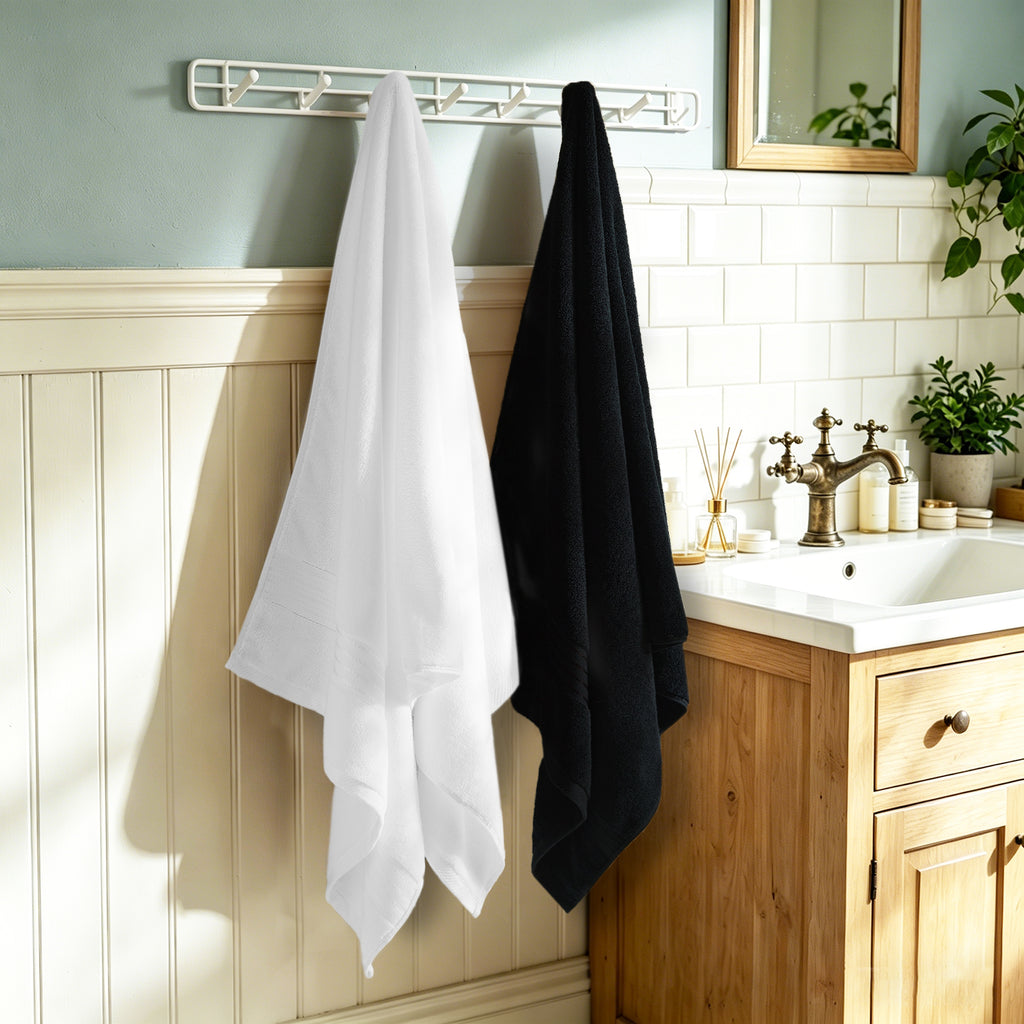 Black+ White 4 Piece Luxury Bath Towels